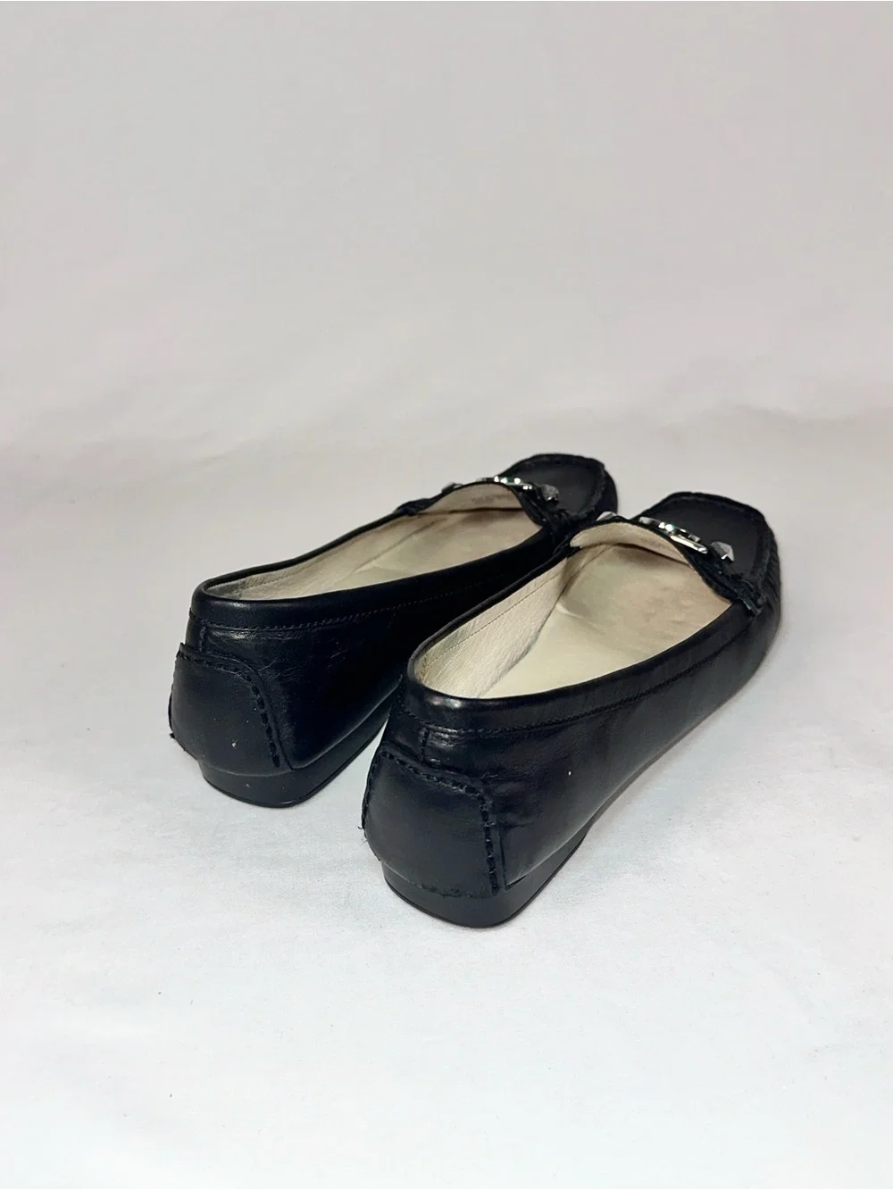 Michael Kors Black Leather Charm Moccasin Flats Size 7.5 Classic Loafer
